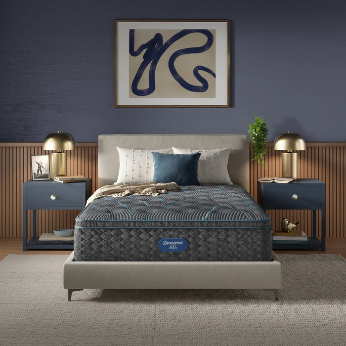 Beautyrest¨ Level Two Plush Pillow Top - Queen Mattress