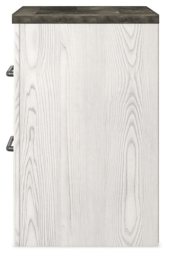 Gerridan King Panel Bed with Mirrored Dresser, Chest and Nightstand