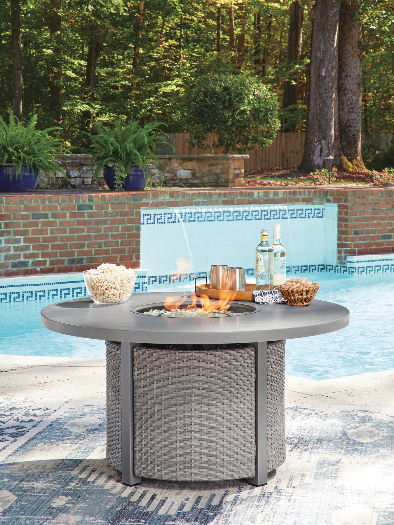 Outdoor Furniture > Fire Pits