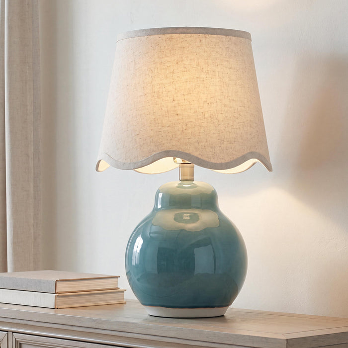 Ashley Express - Byronburg Ceramic Table Lamp (1/CN)