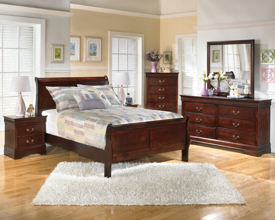Ashley Express - Alisdair Full Sleigh Bed with 2 Nightstands